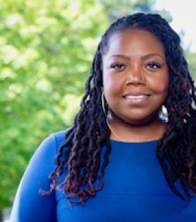 RhondaHeadShot2025_Outdoor